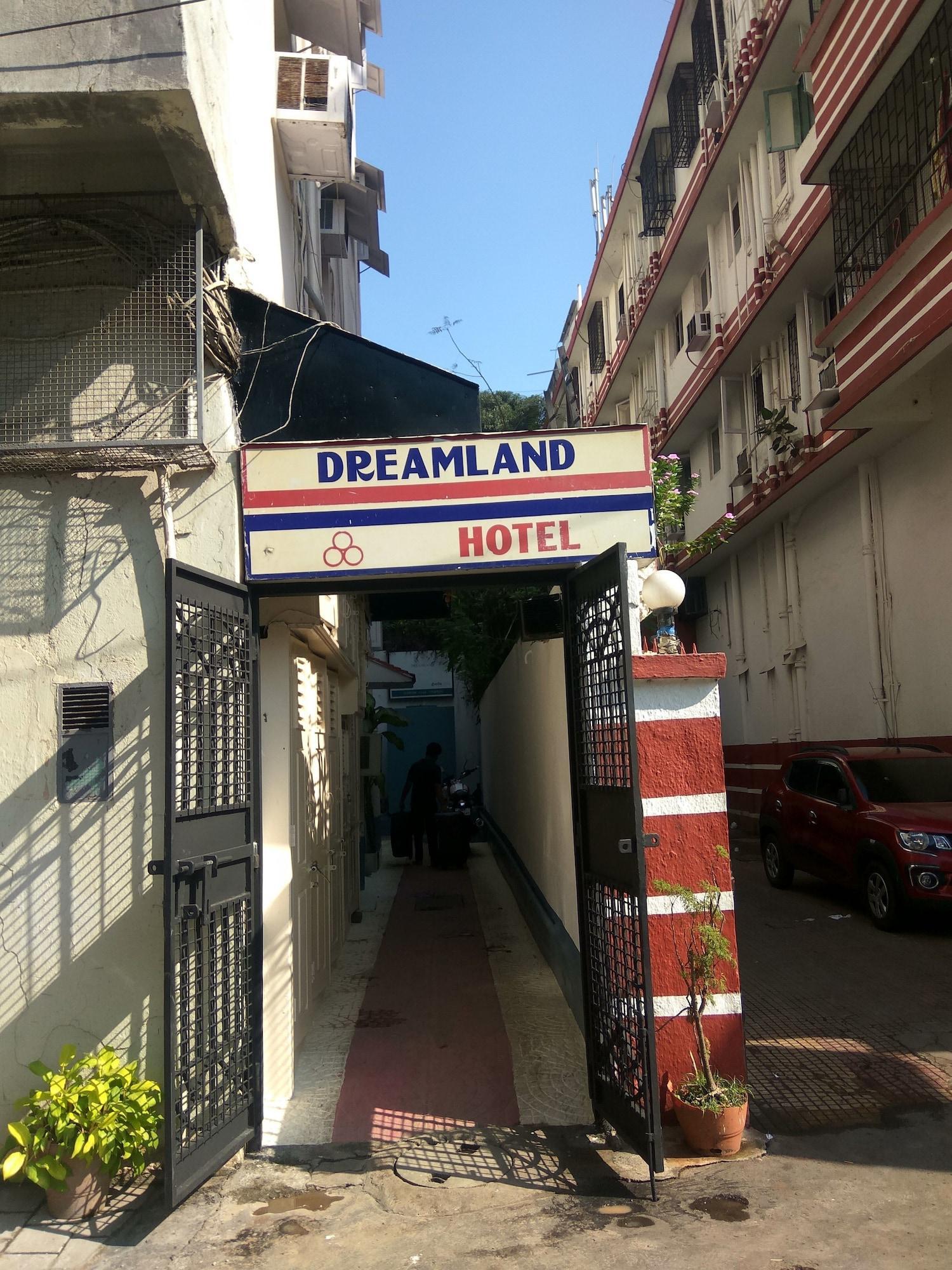 Super Oyo Hotel Dreamland Mumbai  Buitenkant foto